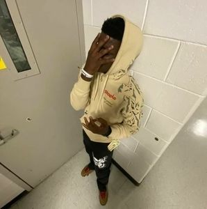 Meet your Posher, Antrell